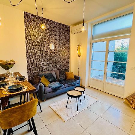 Ferienwohnung Chaleureux T2 Proche Gare Bourgoin-Jallieu Exterior foto