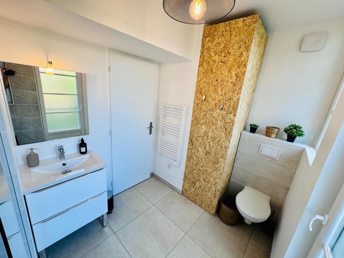 Ferienwohnung Chaleureux T2 Proche Gare Bourgoin-Jallieu Exterior foto